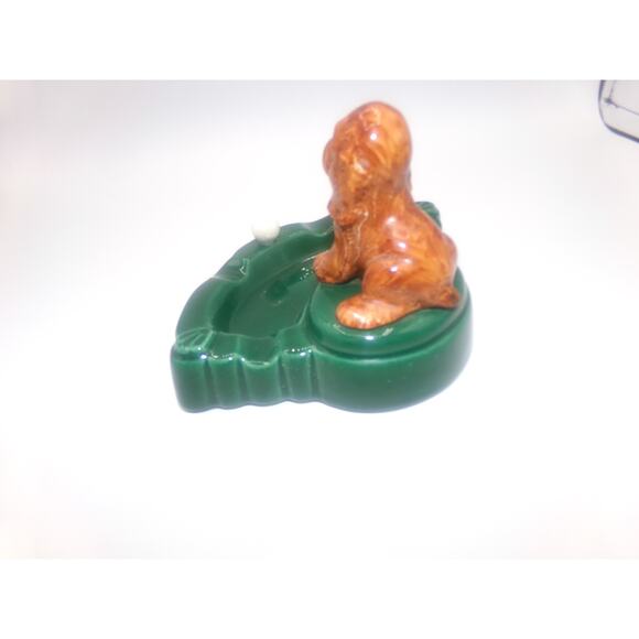 Vintage Ceramic Pointer Setter Retriever Hound Dog on Green Golf Green Ashtray - Picture 10 of 16
